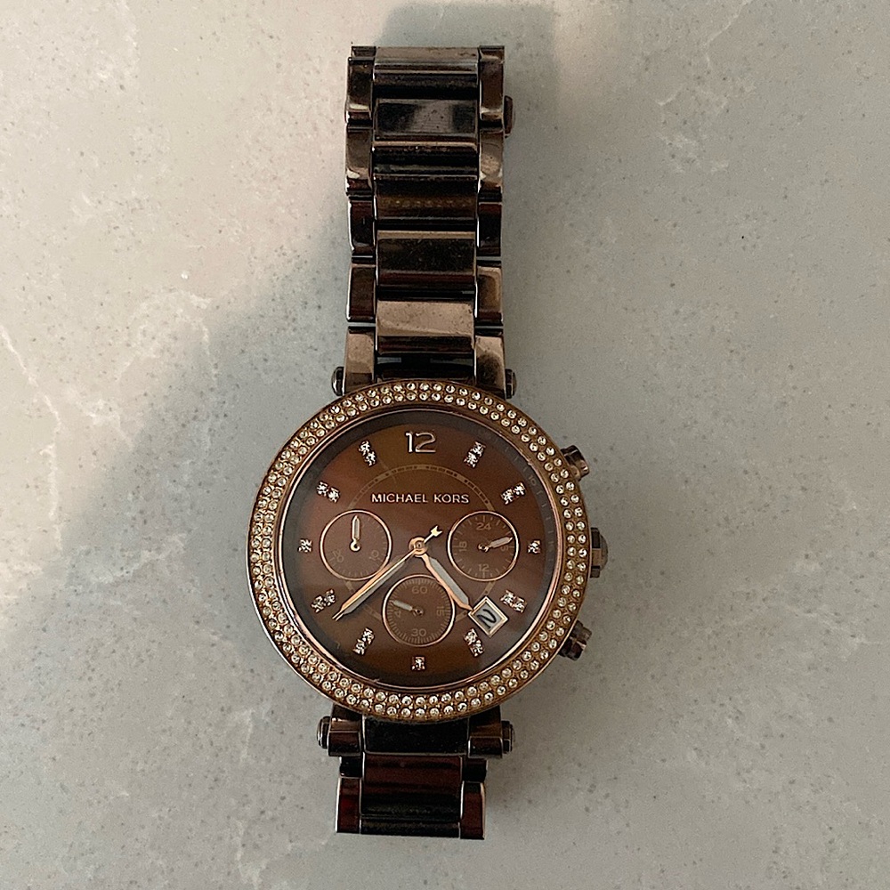 Michael Kors Watch (needs new battery)